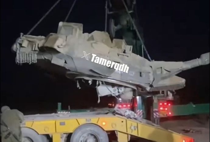 ジャバリアで破壊されたイスラエル軍戦車メルカバMk.4の残骸！