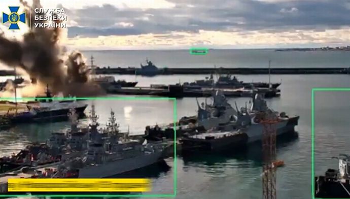 ウクライナ水中ドローンが、ロシア潜水艦を爆破…「史上初の攻撃成功」の裏に、戦略的な事前攻撃！