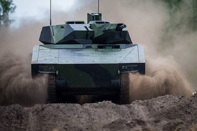 nemetskaya_bmp_lynx_kf41_1-min
