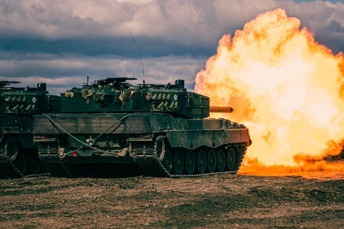 フィンランドで行われたNATO共同訓練で、現代戦を想定した対戦車対処訓練が実施！