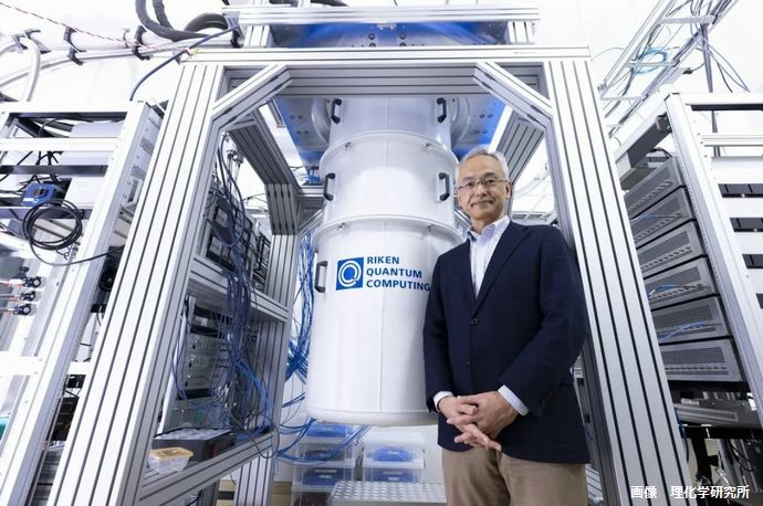 量子コンピューターの国産初号機が稼働、名前は「叡(えい)」…英語での表記は「A」！