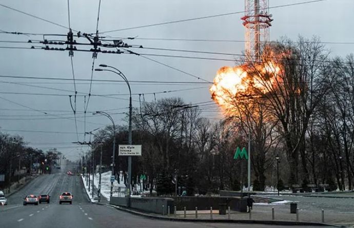 ウクライナで前例なき電力不足、エアコン切断に電車運行制限…ロシア軍によるインフラ攻撃で！