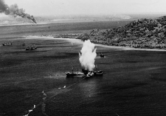 太平洋戦争で撃沈された日本艦船に眠る遺骨、外国人ダイバーが撮影しネット拡散…政府は問題視・回収急ぐ