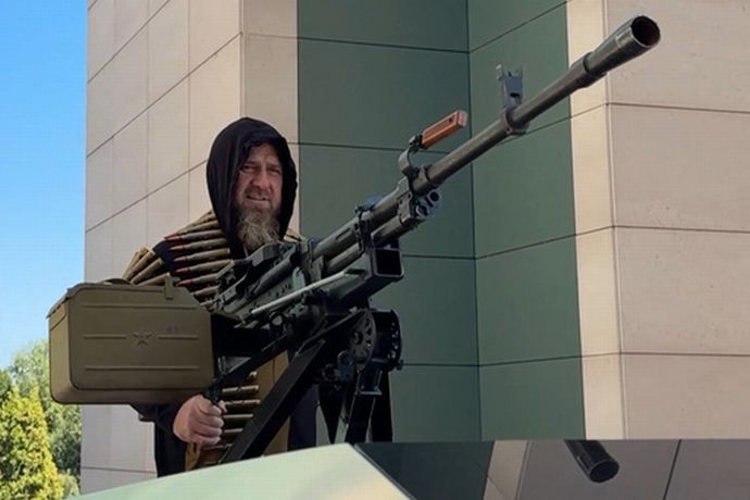 チェチェン首長カディロフ氏が重篤で死期迫る、後継決まらず氏族間紛争の可能性！