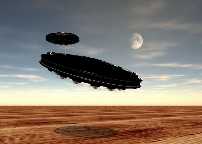「核戦争をUFOが止めた、エイリアンは実在する」元宇宙飛行士が証言！