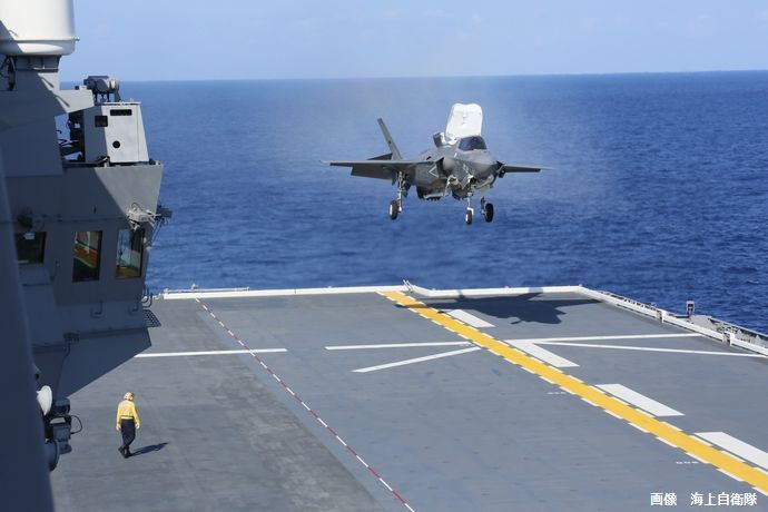 空自最新鋭ステルス戦闘機F-35B、8月7日から新田原基地に配備…海自護衛艦「いずも」と「かが」で運用想定！