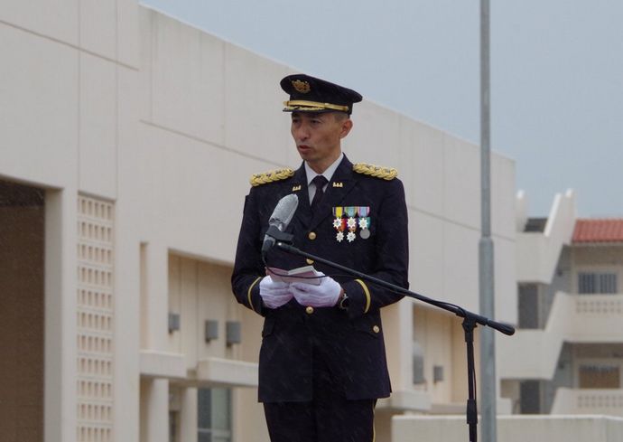 陸自宮古島駐屯地トップの比嘉司令が限定的に謝罪「威圧的なら本意ではない」…市民に大声で詰め寄る！