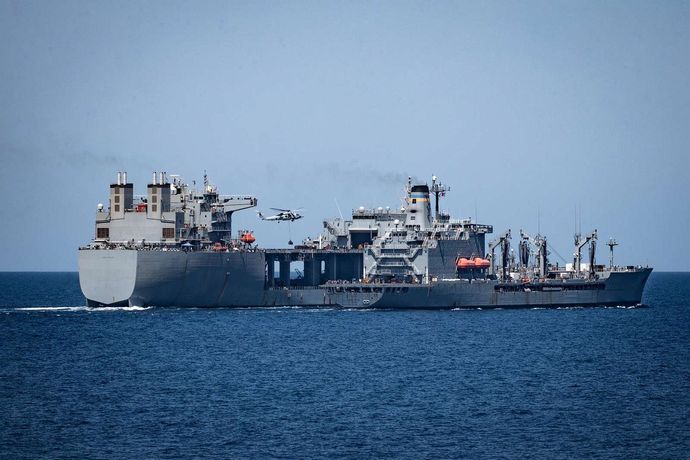 181009-n-ux013-1211-us-5th-fleet-area-of-operations-56cd64-1600