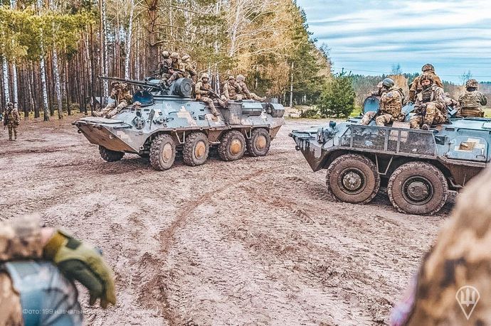 いよいよ反撃開始か？ウクライナ軍が最大50台の装甲車両でザポリージャ戦線で攻撃！