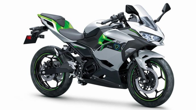 カワサキが電動バイク「Ninja e-1」「Z e-1」を発売を発表！