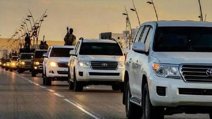 TOYOTAはアメリカ軍にランドクルーザー納めたらどう？