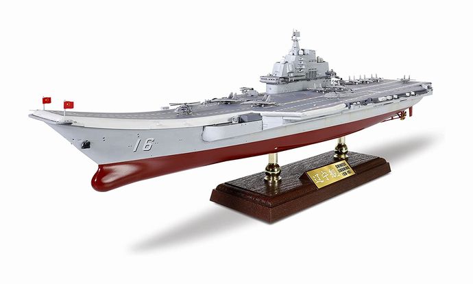 中国初の航空母艦「遼寧」がフルハル仕様の1/700スケールで完成品モデル化！