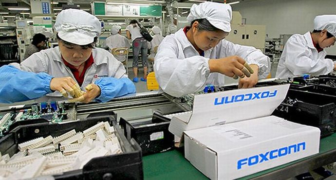 中国で最大90％生産…弱み握られたアップルとテスラが震える！