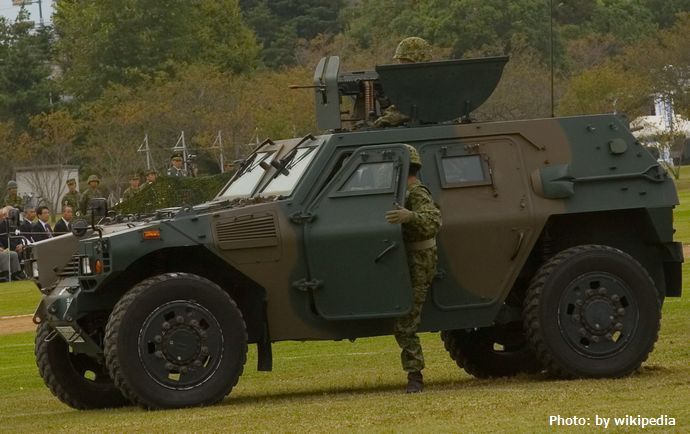 Komatsu_LAV_-_3