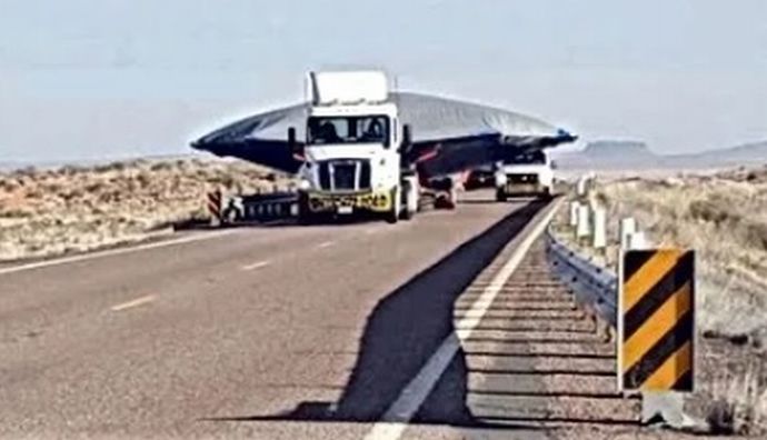 「米軍がUFO情報を隠蔽」「UFOの残骸を秘密裏に回収」元米情報要員らが議会証言…国防総省は否定！