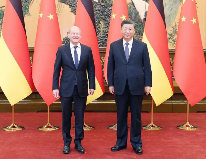 中国の習近平国家主席、ロシアの核兵器使用に反対を表明…異例の発言！