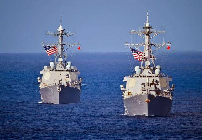 米海軍ミサイル駆逐艦「マッキャンベル　DDG-85」…いつの間にかCIWSをSeaRAMに！