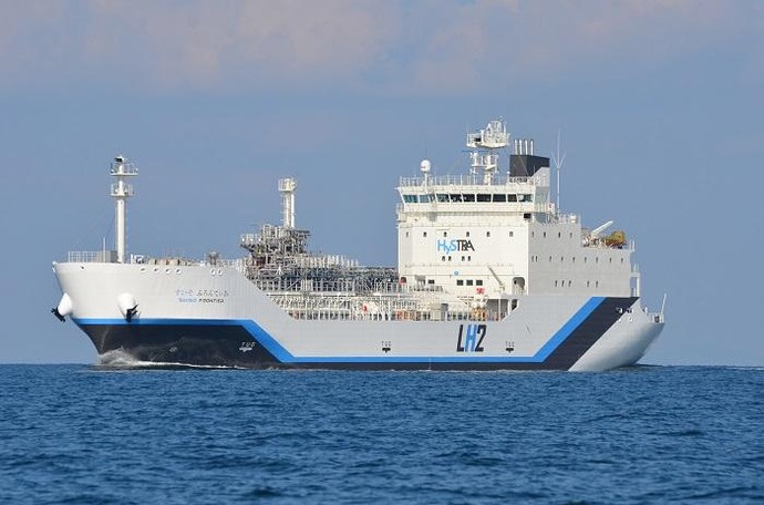 川崎重工など国内造船大手3社が液化水素運搬船の量産で協業！