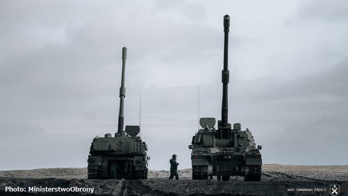 ポーランド陸軍機械化師団で活躍するK-9自走榴弾砲！
