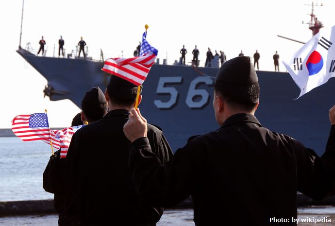 トランプ大統領、韓国に防衛費全額負担を要求「年100億ドルを支払うよう要求し同意した」！