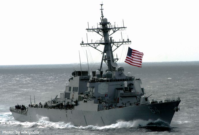 紅海で活動中の米海軍駆逐艦「カーニー」が無人機14機を撃墜…フーシ派支配地域から飛来！