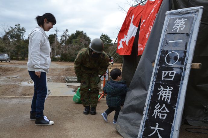 陸上自衛隊は石川県内において災害派遣活動を継続中…任務に従事する隊員の姿！