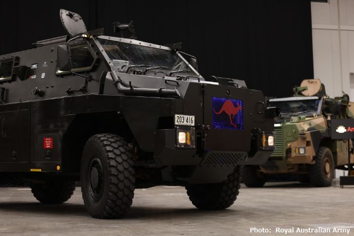オーストラリア陸軍、完全電気の国産EV装甲車「ブッシュマスターePMV」発表…メリットは?