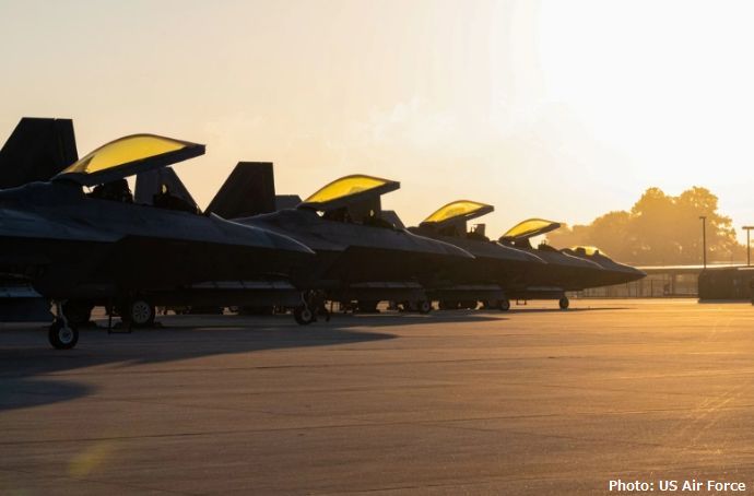 空対空戦闘競技会「ウィリアム・テル」に参加する米空軍各飛行隊の戦闘機がサバンナ空軍基地に整列！