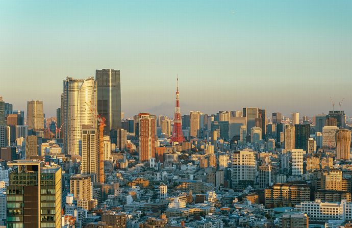 外国人規制、「強めるべきだ」65％で最多…共同通信世論調査！