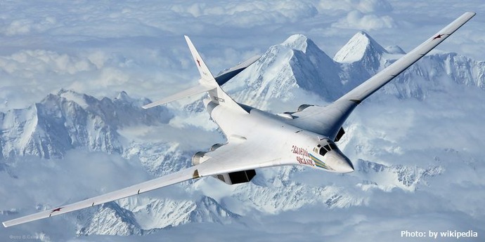 ロシア、北欧国境の空軍基地に核爆撃機16機…NATO拡大で対抗！