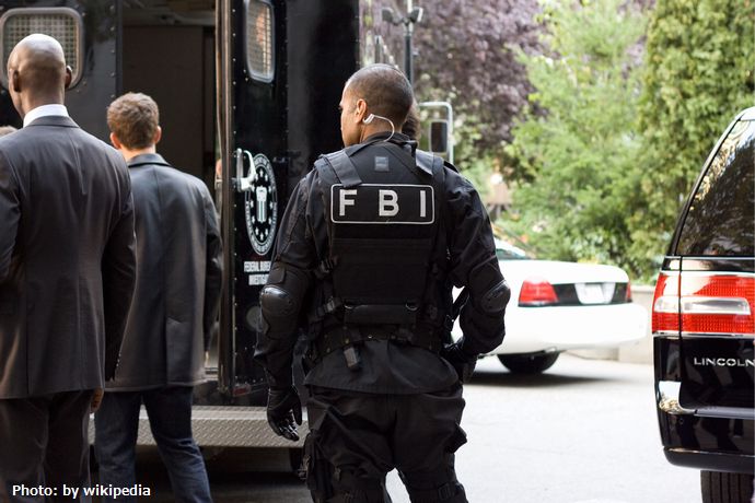 「米国内でテロ攻撃が発生する危険性増大」…FBI長官が別次元と警告！
