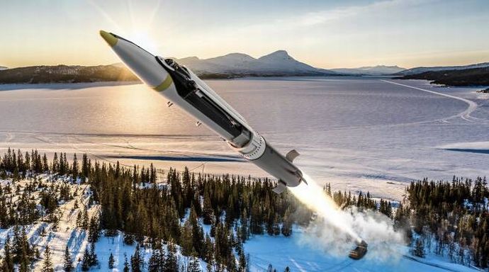 米、ウクライナに新型精密爆弾「GLSDB」を提供へ、射程距離はHIMARSの約2倍(約145キロ)…長距離打撃力獲得で戦況が変わる！