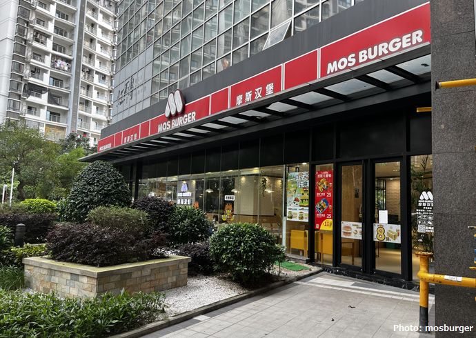 モスバーガー、中国市場で2度目の撤退…米外食大手に完敗！
