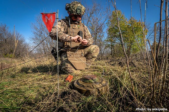 Demining_in_Kharkiv_Oblast_(2022-10-20)_04