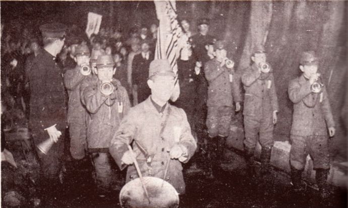 戦時中に開通した世界初の海底トンネルが80歳に…内部見学ツアーは即日完売！