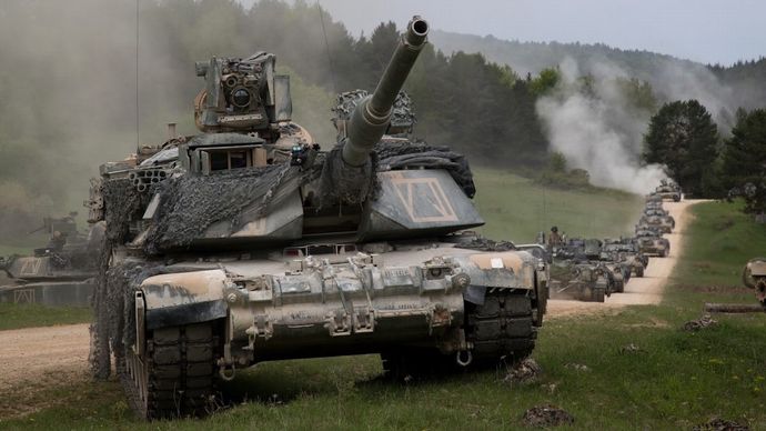 「鋼鉄の獣」いよいよ初参戦？ウクライナ軍のM1A1エイブラムス戦車をアヴディウカ戦線で目撃！