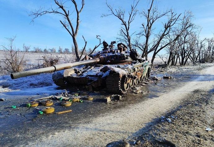 ウクライナ東部戦線でロシア軍が主導権、兵士数の優位を活用して攻勢！