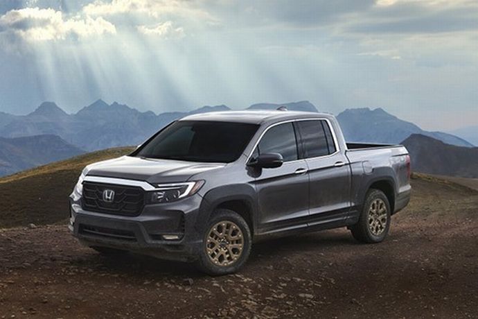 ホンダ、米国生産車を逆輸入検討…ピックアップトラック「リッジライン」が日本で買える？！