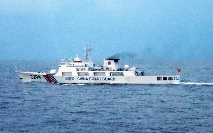 中国海警局、尖閣諸島の周辺で日本漁船などが領海侵入し退去するよう警告と発表！