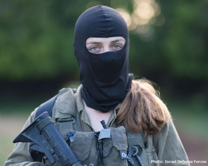イスラエル国防軍史上初めて、ヤハロム特殊部隊の戦闘工兵部隊に女性兵士が誕生！