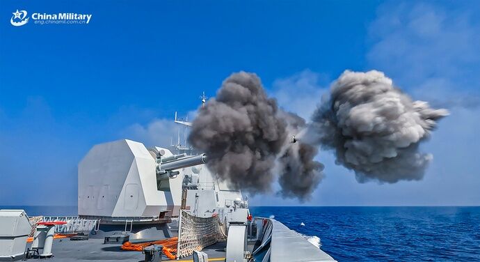 中国海軍第48護衛任務部隊がアデン湾で多種目演習を実施！