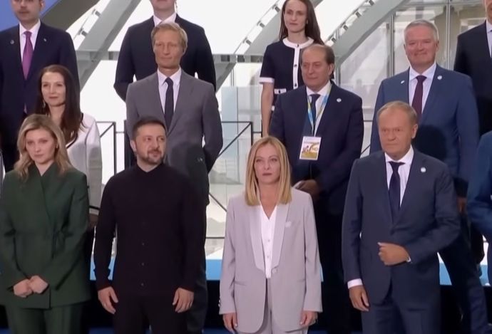 ウクライナ支援の英仏主導の有志国連合がロシアに追加制裁へ…米も会議初参加！