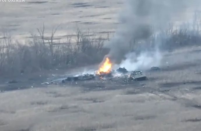 ウクライナ歩兵にやられまくり？ ロシア戦車はどう撃破されているのか！