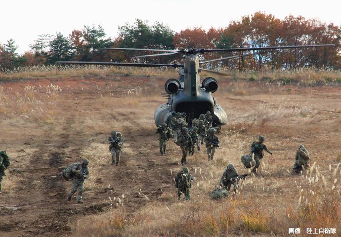 日英共同訓練で第1王立ライフル大隊のグルカ兵部隊が初来日…ますます深まる両国の絆「ヴィジラント・アイルズ23」！
