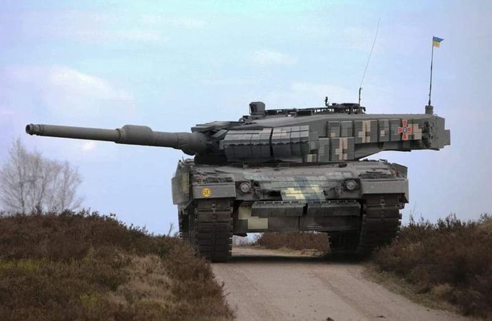 ウクライナ軍とプーチン軍の機甲戦力の数差が徐々に縮まりつつある！