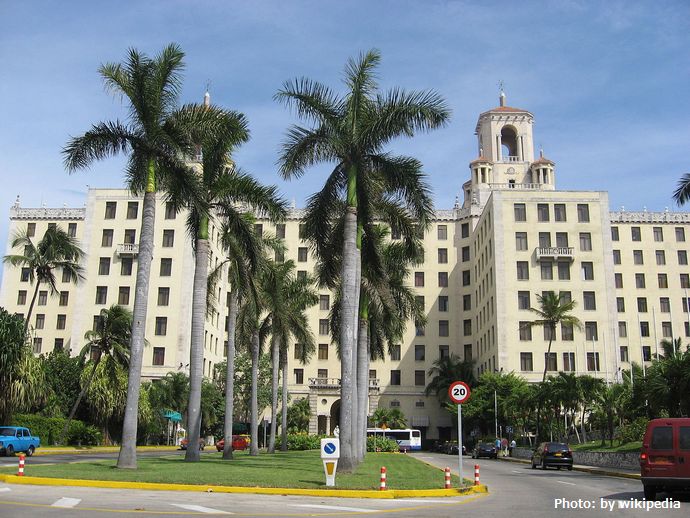 1280px-Hotelnacionale