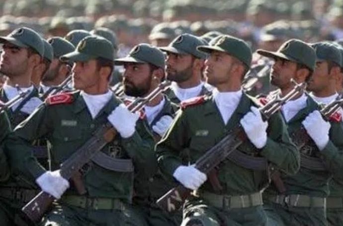 イラン軍の複数施設に武装集団「ジェイシュ・アルアドル」が同時に襲撃…警官や兵士ら5人が死亡！