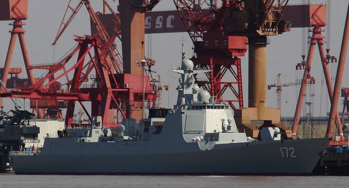 CNS_Kunming_(DDG-172)