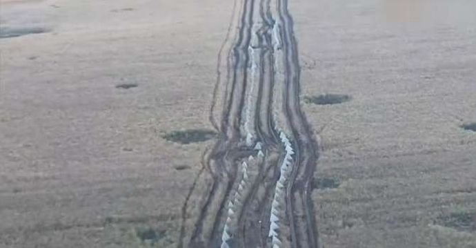 ロシアの戦争は今や「防衛戦」に…ウクライナ軍を恐れて設置した「竜の歯」とは？