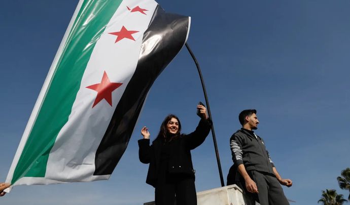 アサド政権を倒したシリア暫定政府、公務員給料を400%引き上げ「今までは国民と同じ給料だった」！